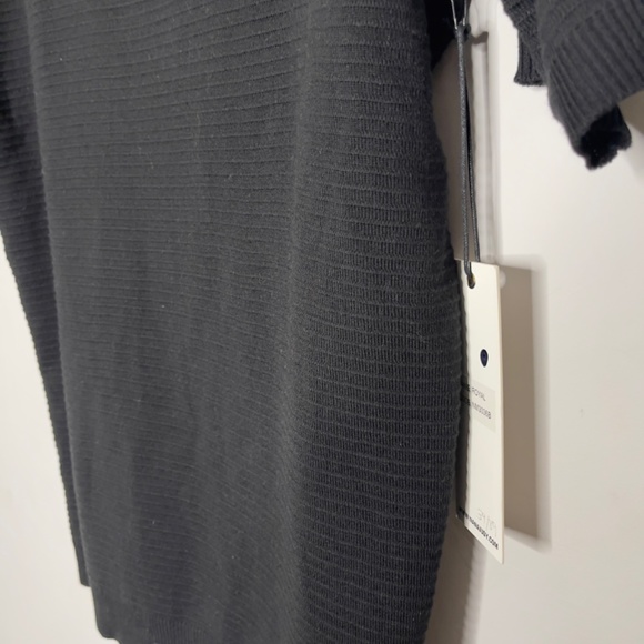 NANA JUDY Sweater Shirt in Black Size Large - Picture 3 of 5